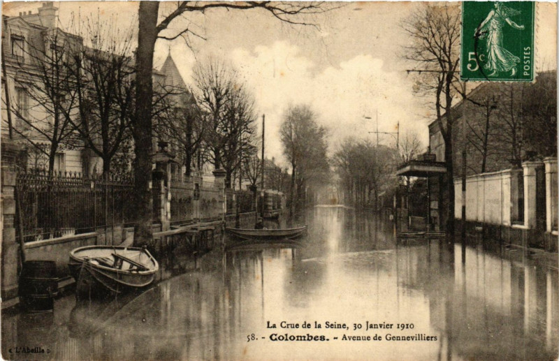 Carte postale ancienne Colombes Avenue de Gennevilliers à Colombes
