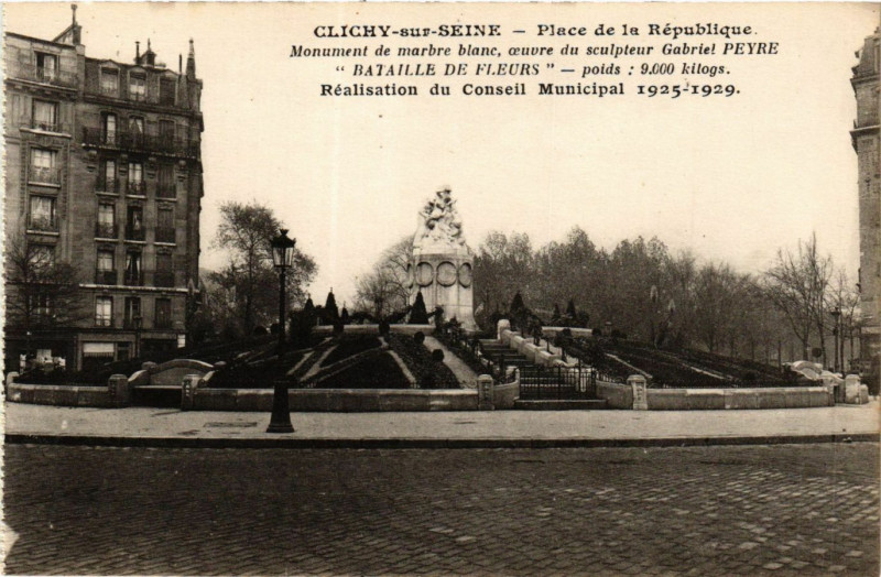 Carte postale ancienne Place de la République à Clichy