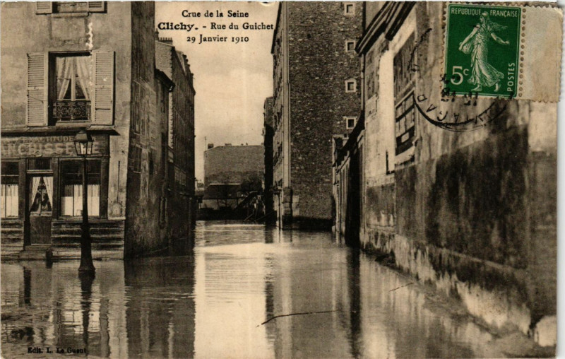Carte postale ancienne Crue de la Seine - Rue du Guichet à Clichy
