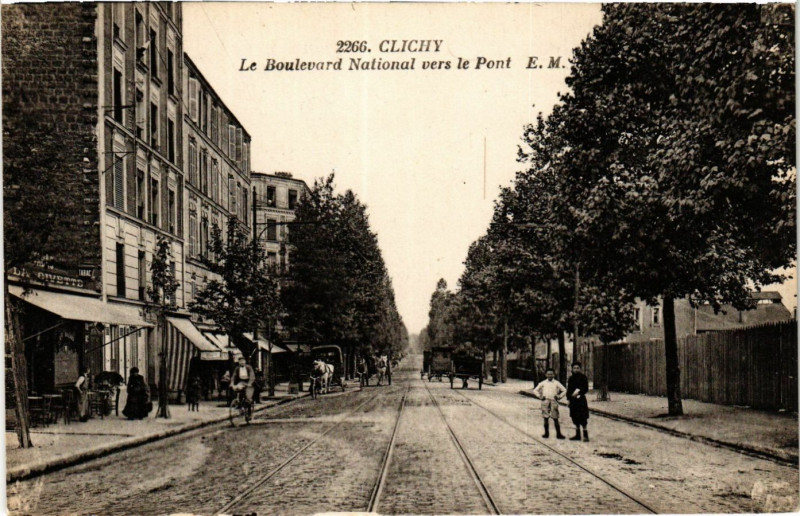 Carte postale ancienne Le Boulevard National vers le Pont à Clichy