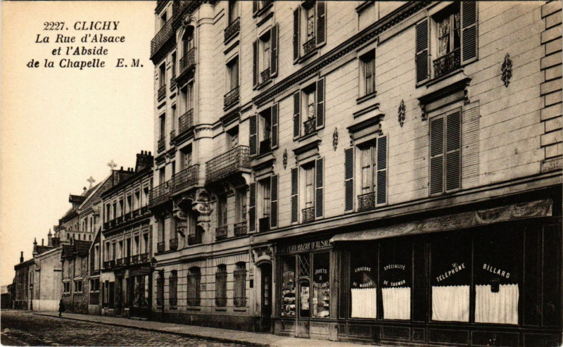 Carte postale ancienne La Rue d'Alsace et l'Abside de la Chapelle à Clichy