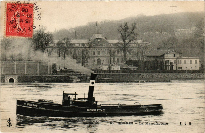 Carte postale ancienne Sevres - La Manufacture à Sèvres