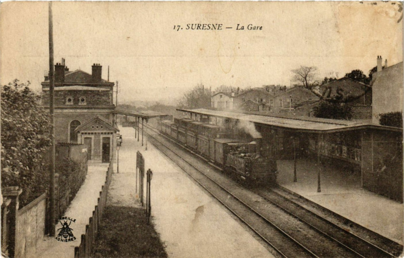 Carte postale ancienne Suresne - La Gare