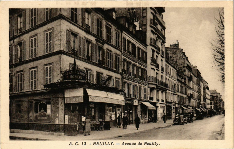 Carte postale ancienne Neuilly - Avenue de Neuilly