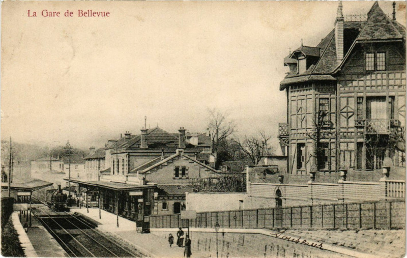 Carte postale ancienne La Gare de Bellevue