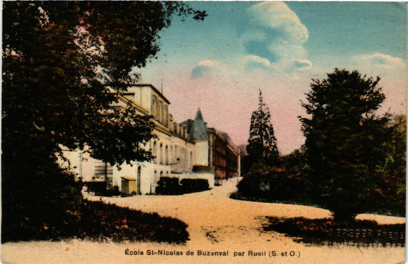 Carte postale ancienne Ecole Saint-Nicolas de Buzenval par Rueil