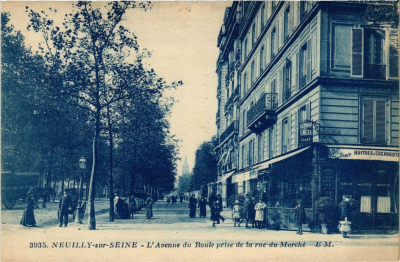 Carte postale ancienne Neuilly-sur-Seine - L'Avenue du Route à Neuilly-sur-Seine