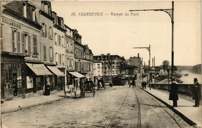 Carte postale ancienne Courbevoie - Rampe du Pont à Courbevoie