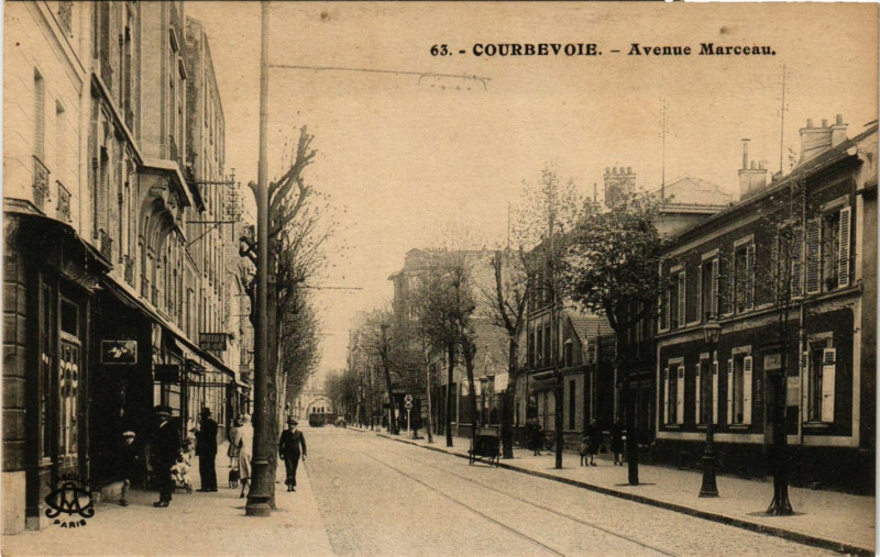 Carte postale ancienne Courbevoie - Avenue Marceau à Courbevoie