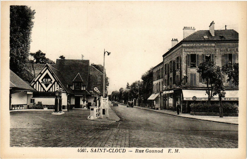 Carte postale ancienne Saint-Cloud - Rue Gounod à Saint-Cloud