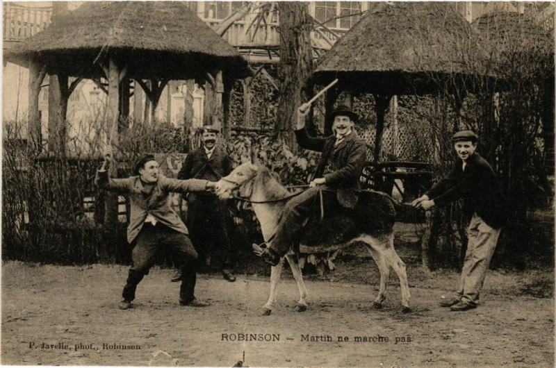 Carte postale ancienne Robinson - Martin ne marche Pas