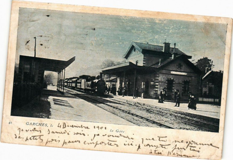 Carte postale ancienne Garches - La Gare à Garches