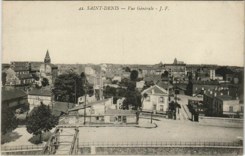 Carte postale ancienne Saint-Denis Vue Generale à Saint-Denis