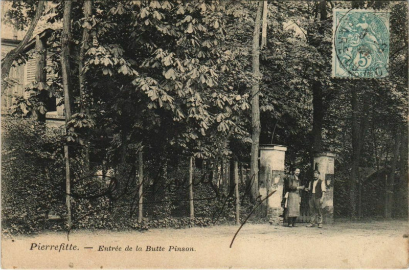 Carte postale ancienne Pierrefitte Entrée de la Butte