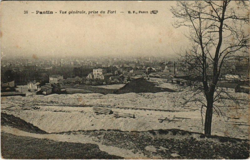Carte postale ancienne Pantin - Vue generale prise du Fort à Pantin