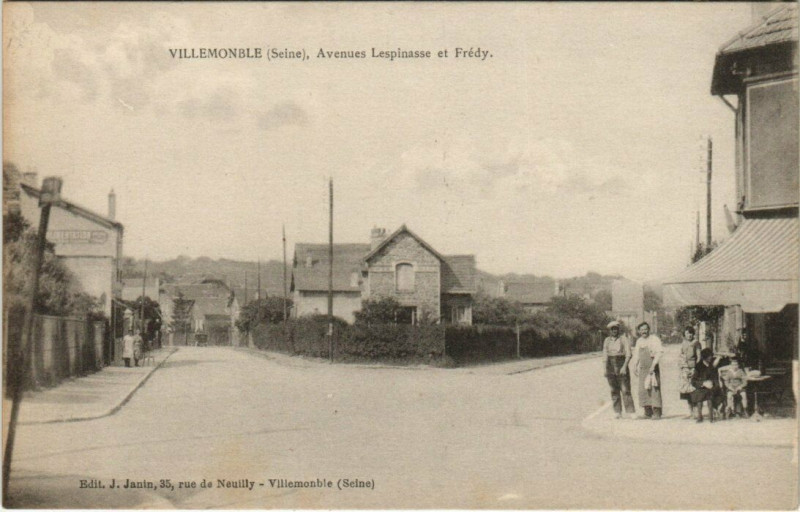 Carte postale ancienne Villemomble - Avenue Lespinasse et Fredy à Villemomble