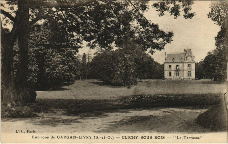 Carte postale ancienne Environs de Gargan-Livry - Clichy-sous-Bois - La Terrasse à Clichy-sous-Bois