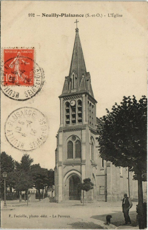 Carte postale ancienne Neuilly-Plaisance - L'Eglise à Neuilly-Plaisance