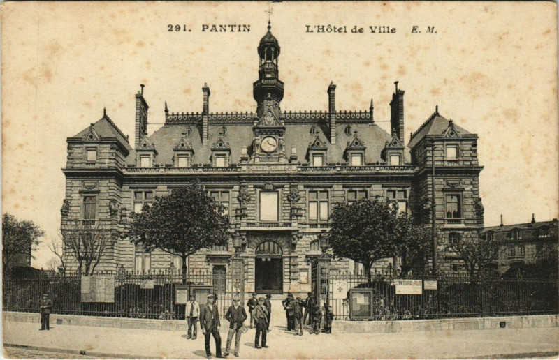 Carte postale ancienne Pantin - L'Hotel de Ville à Pantin