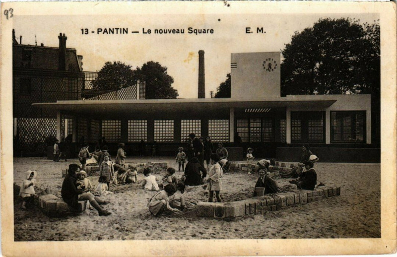 Carte postale ancienne Pantin - Le nouveau Square à Pantin