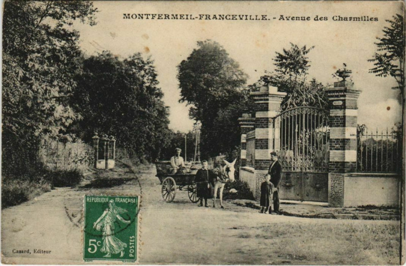 Carte postale ancienne Montfermeil - Franceville - Avenue des Charmilles à Montfermeil