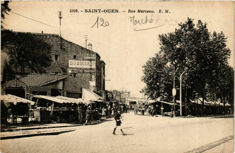 Carte postale ancienne Rue Marceau à Saint-Ouen-sur-Seine