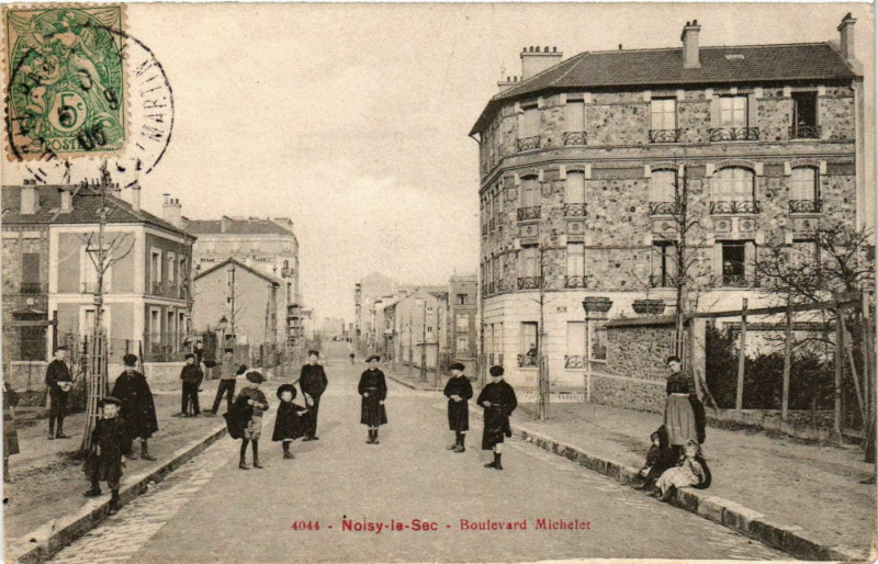 Carte postale ancienne Noisy-le-Sec Boulevard Michelet à Noisy-le-Sec