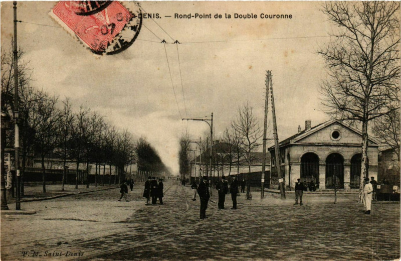 Carte postale ancienne Saint-Denis Rond-Point de la Double Couronne à Saint-Denis