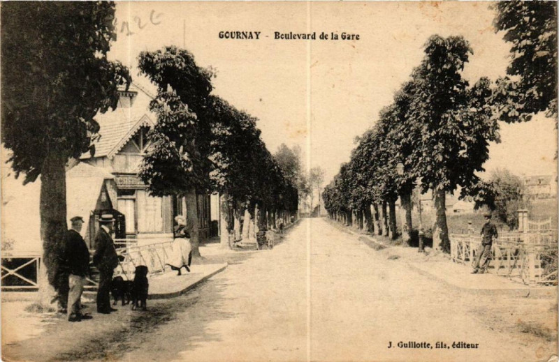Carte postale ancienne Gournay Boulevard de la Gare