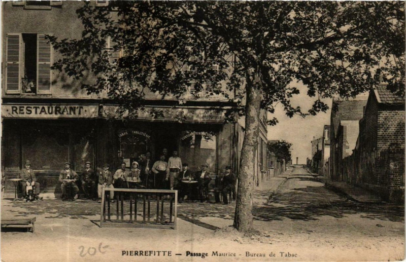 Carte postale ancienne Pierrefitte Passage Maurice Bureau de Tabac