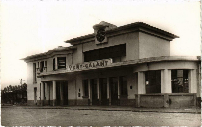 Carte postale ancienne Vert-Galant La Gare
