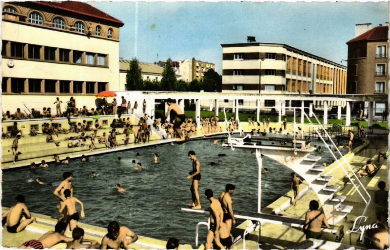 Carte postale ancienne La Piscine Municipale à Saint-Ouen-sur-Seine