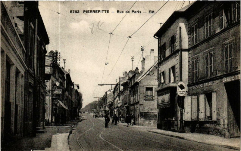 Carte postale ancienne Pierrefitte Rue de Paris