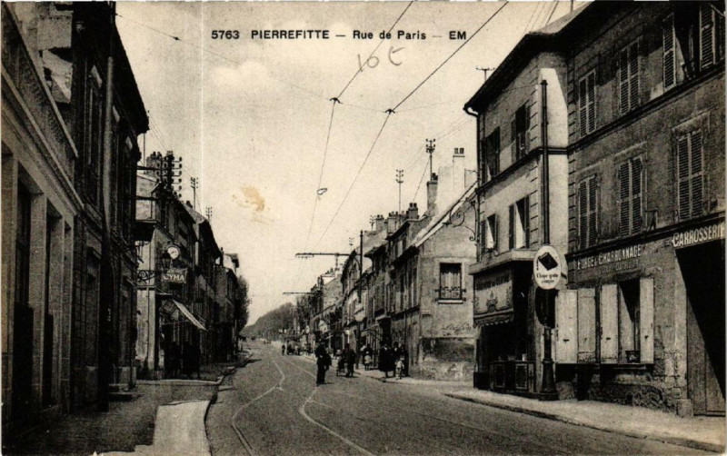 Carte postale ancienne Pierrefitte Rue de Paris