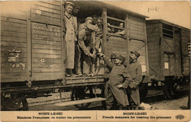 Carte postale ancienne Noisy-le-Sec Manieres Francaises de traiter les prisonniers à Noisy-le-Sec