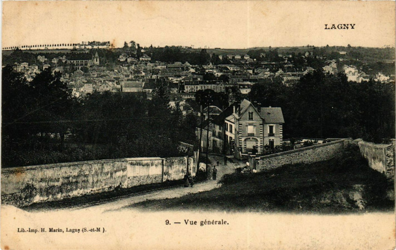 Carte postale ancienne Lagny - Vue générale