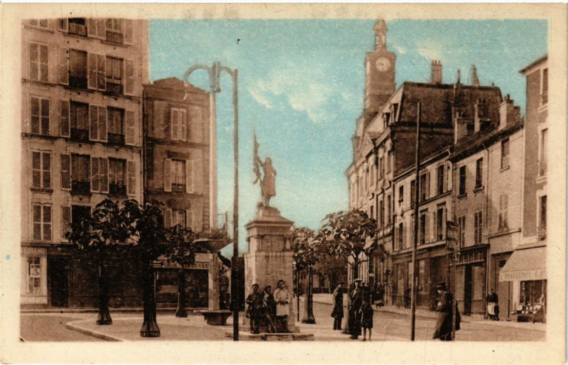 Carte postale ancienne Noisy-le-Sec (Seine) - Place Jeanne d'Arc à Noisy-le-Sec
