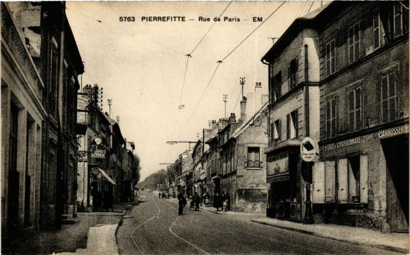 Carte postale ancienne Pierrefitte - Rue de Paris