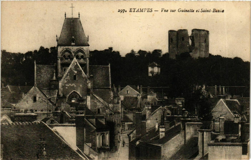 Carte postale ancienne Etampes Vue sur Guinette et St-Basile à Étampes