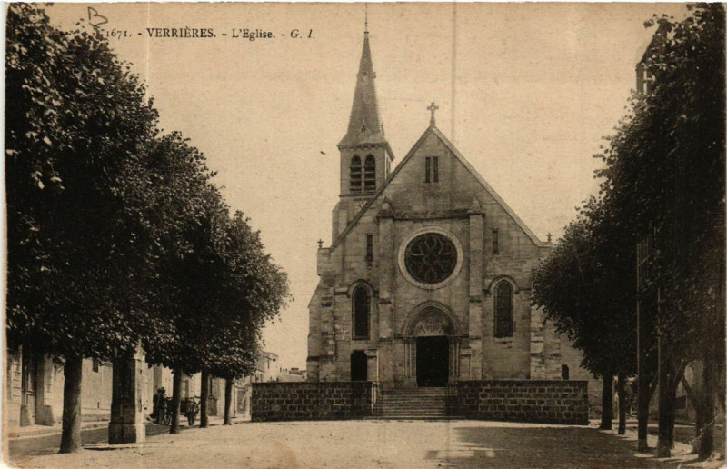 Carte postale ancienne Verrieres - Verriéres - L'Eglise