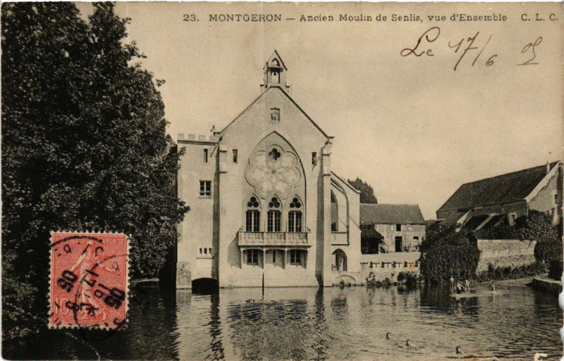 Carte postale ancienne Montgeron - Ancien Moulin de Senlis - vue d'Ensemble à Montgeron