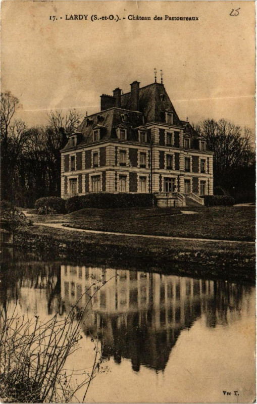Carte postale ancienne Lardy - Chateau des Pastoureaux à Lardy