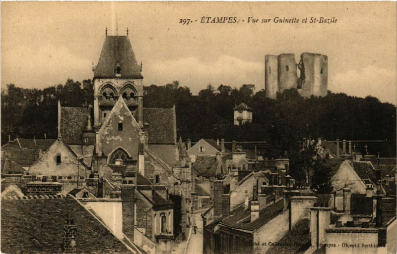 Carte postale ancienne Etampes - Etampes - Vue sur Guinette et St-Bazile à Étampes