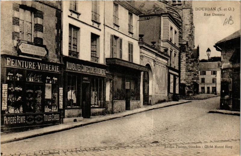 Carte postale ancienne Dourdan - Rue Demetz à Dourdan