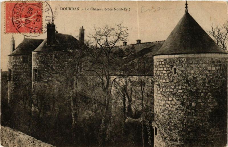 Carte postale ancienne Dourdan - Le Chateau - Cote Nord-Est à Dourdan