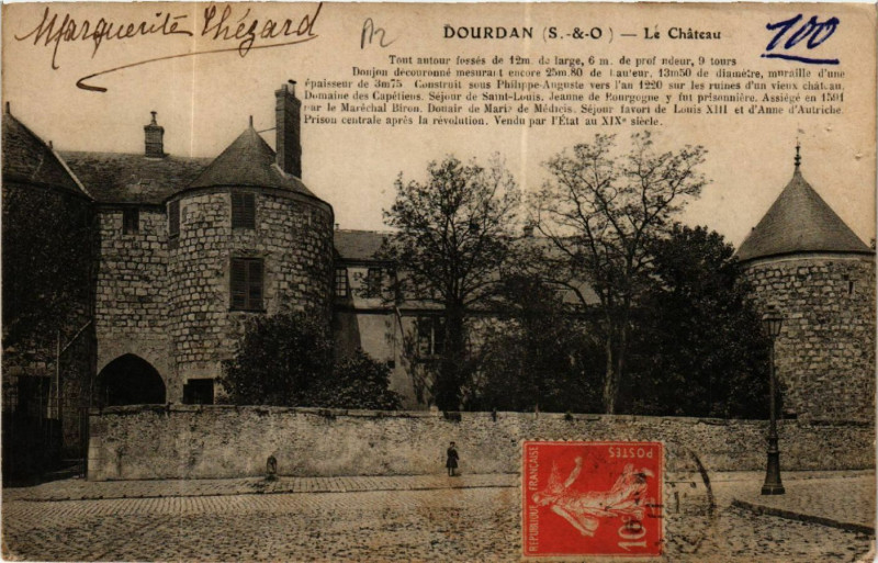 Carte postale ancienne Dourdan - Le Chateau à Dourdan