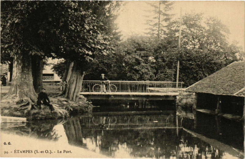 Carte postale ancienne Etampes - Etampes - Le Port à Étampes