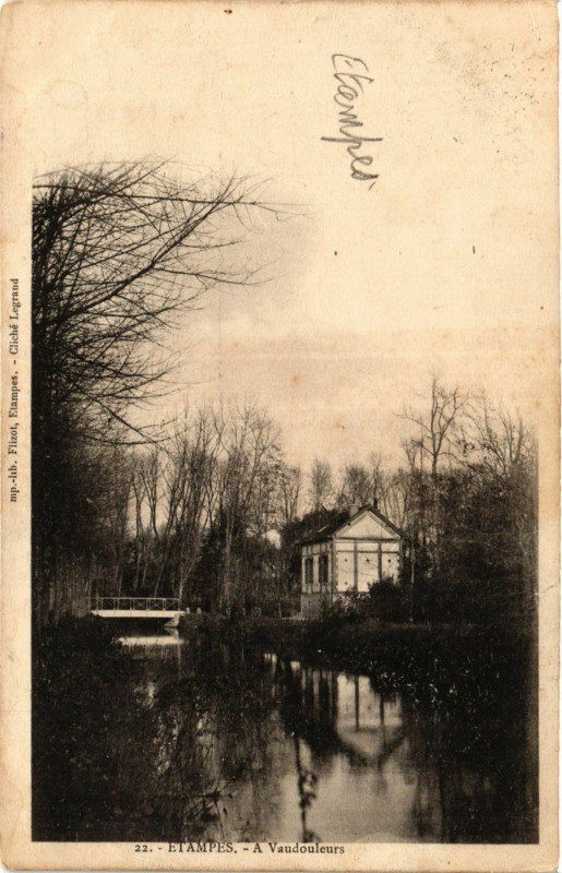 Carte postale ancienne Etampes - Etampes - A Vaudouleurs à Étampes