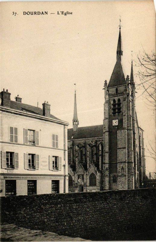 Carte postale ancienne Dourdan - L'Eglise à Dourdan