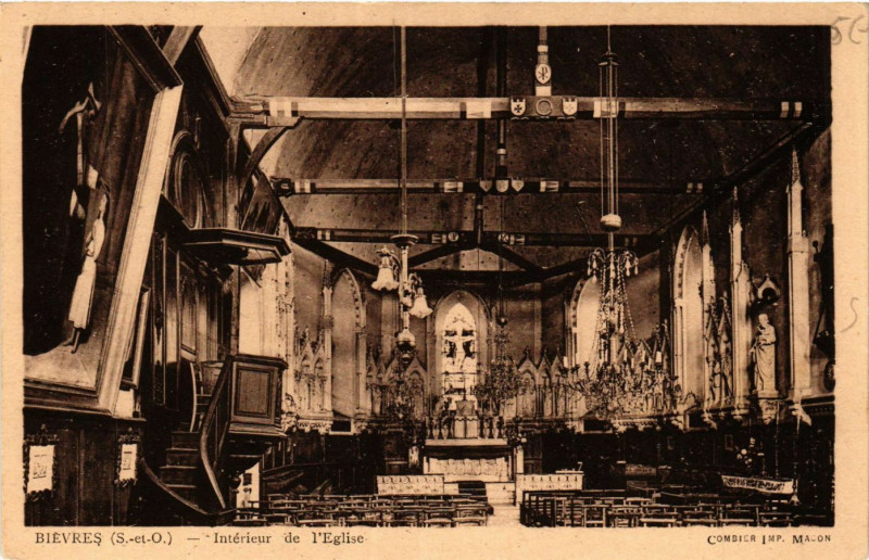 Carte postale ancienne Bievres - Biévres - Interieur de l'Eglise à Bièvres